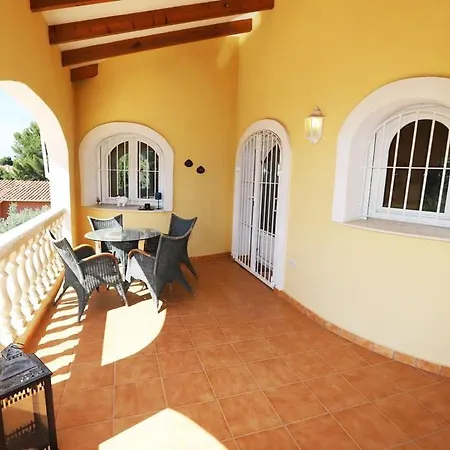Magnifica En San Nicolas Con Piscina Privada Villa